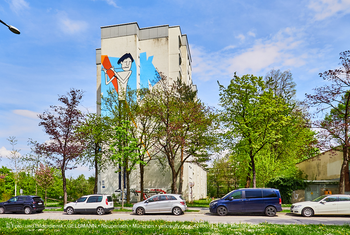05.05.2023 - Graffiti am Karl-Marx-Ring 75 in Neuperlach